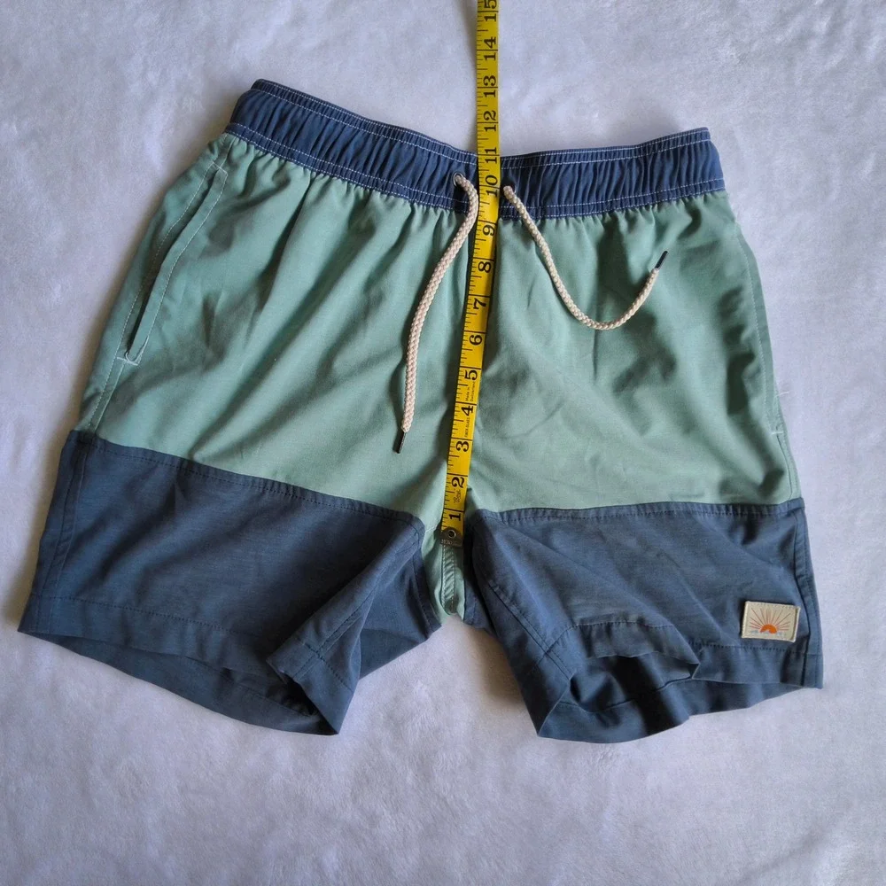Faherty Beacon Swim Trunks Board Shorts Mens Small Green Blue Colorblock Lined